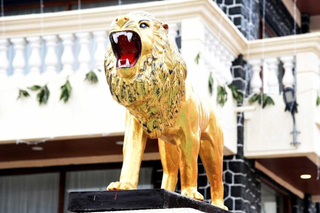 Maharaja The Royal Resort Thane Exterior foto