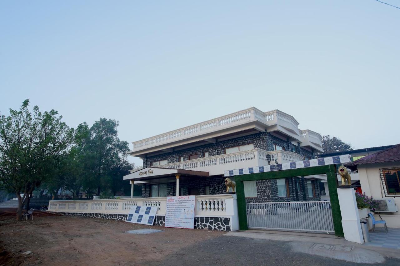 Maharaja The Royal Resort Thane Exterior foto