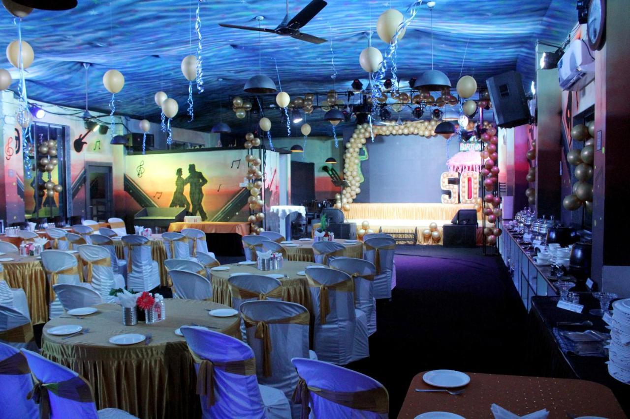 Maharaja The Royal Resort Thane Exterior foto