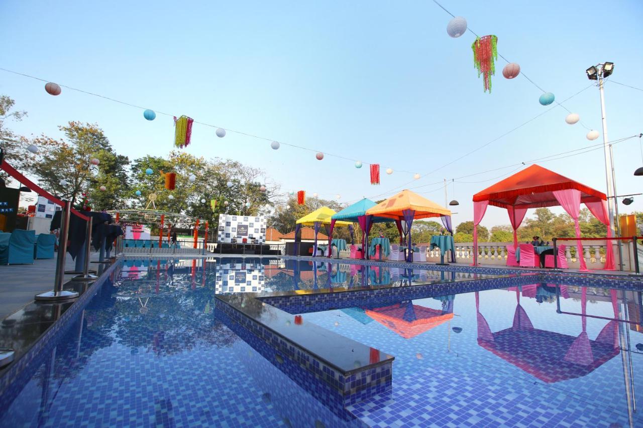 Maharaja The Royal Resort Thane Exterior foto